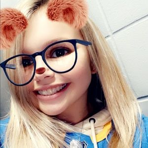 Meet your Posher, Hope